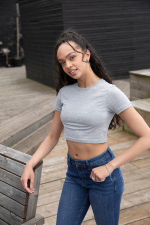 JT006 Women’s Triblend Cropped T